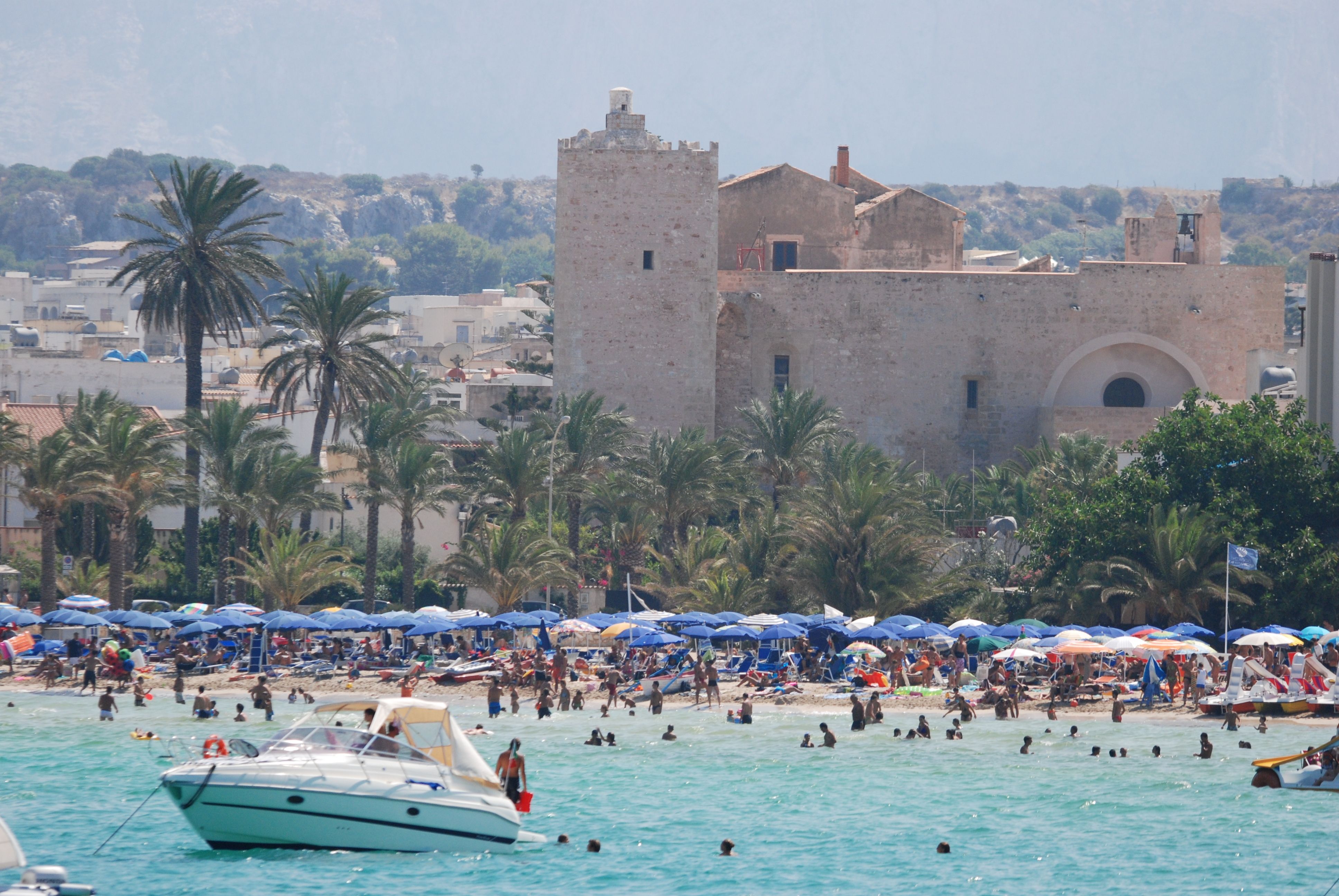  San Vito Fronte Mare Villa e appartamenti in affitto sulla spiaggia di San Vito Lo Capo a San Vito Lo Capo 