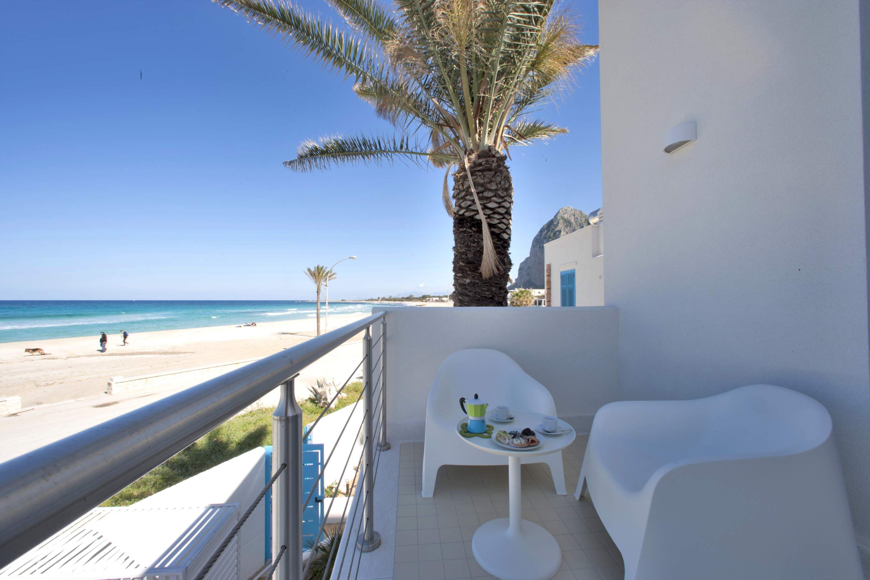  San Vito Fronte Mare Villa e appartamenti in affitto sulla spiaggia di San Vito Lo Capo a San Vito Lo Capo 